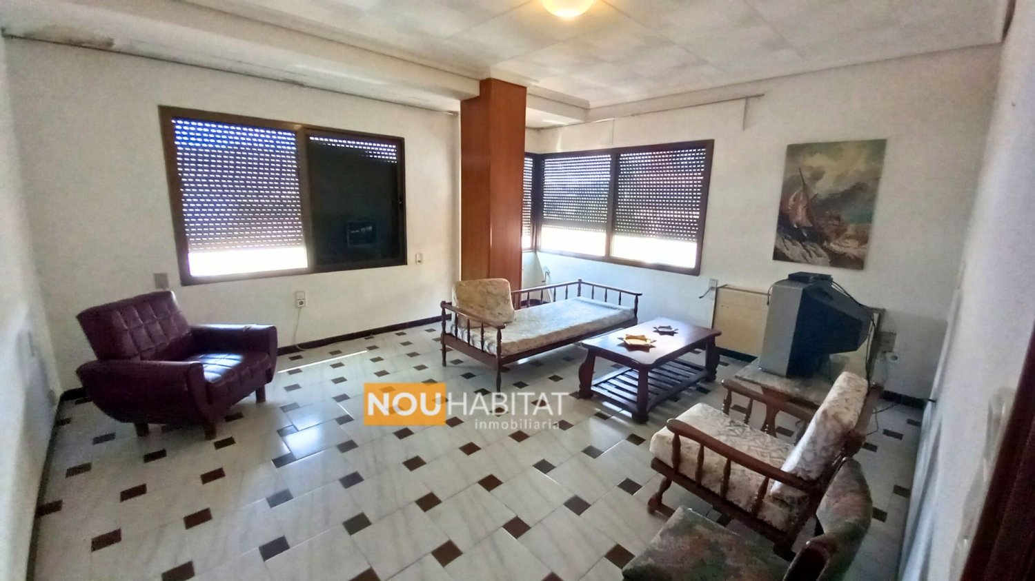 4 bedrooms Apartment in Valencia, Spain No. 208923