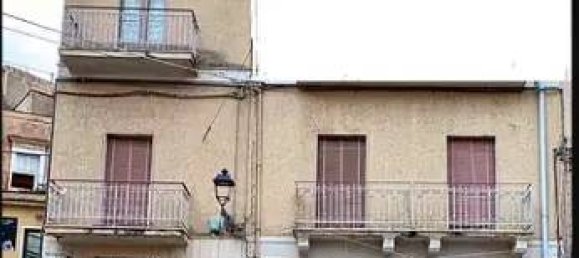 5 rooms House in Bronte, Italy No. 169844 3