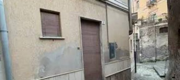 5 rooms House in Bronte, Italy No. 169844 5