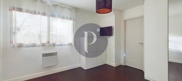 8 bedrooms House in Chatenay-Malabry, France No. 163034 53