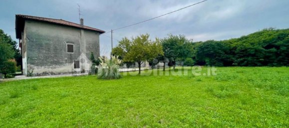 3 bedrooms House in Pordenone, Italy No. 325807 10