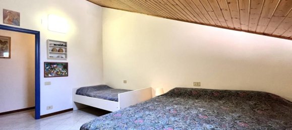 4 rooms Apartment in Rosignano Marittimo, Italy No. 281216 12