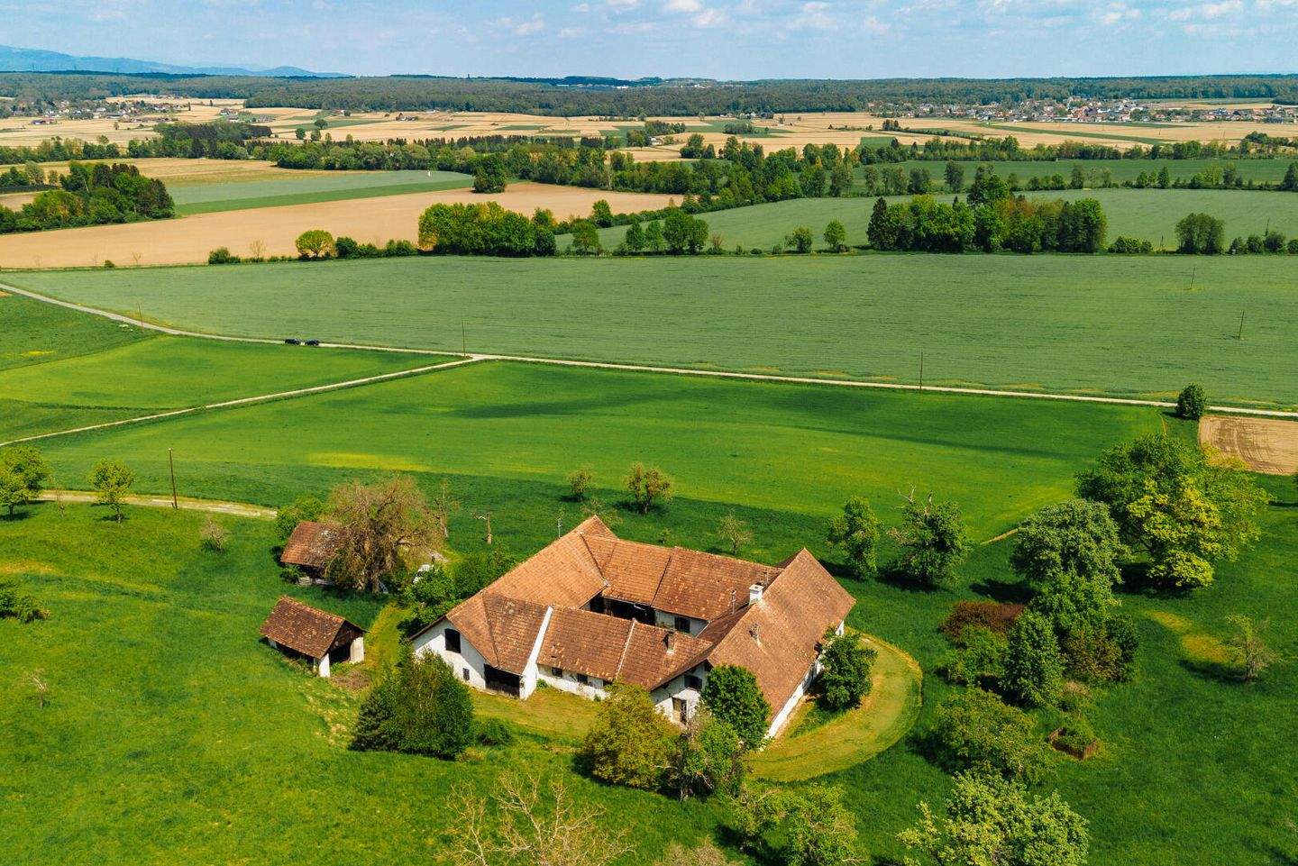 Casa de 11 habitaciónes en Ilz, Austria No. 247338