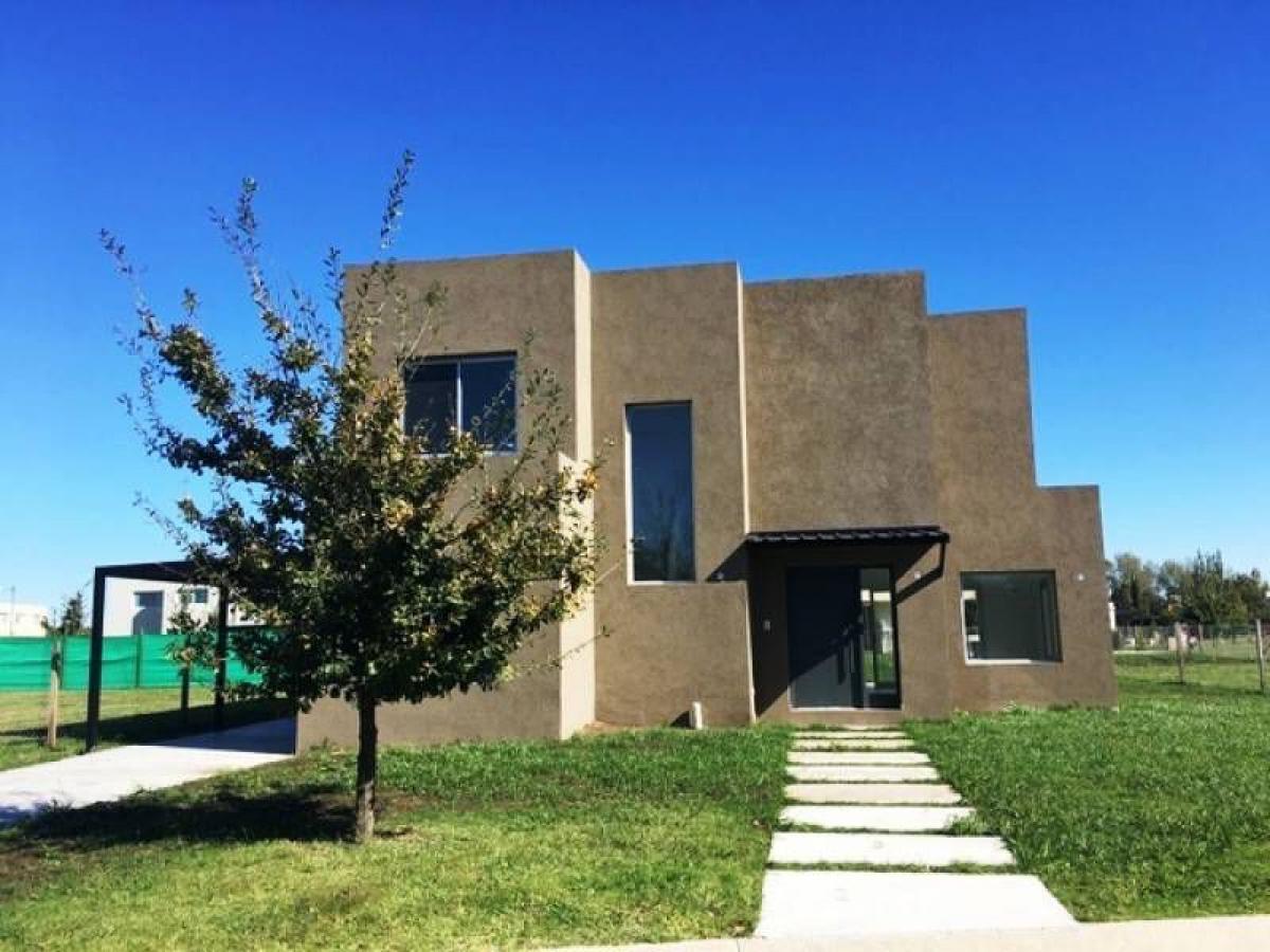 4 Schlafzimmer Haus in Pilar, Argentina, Nr. 19956