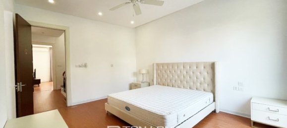 Villa T3 em Long Bien, Vietnam N.º 734 9