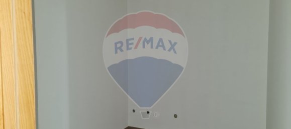 Propriété commerciale à Caldas da Rainha, Portugal 140m² No. 169081 2