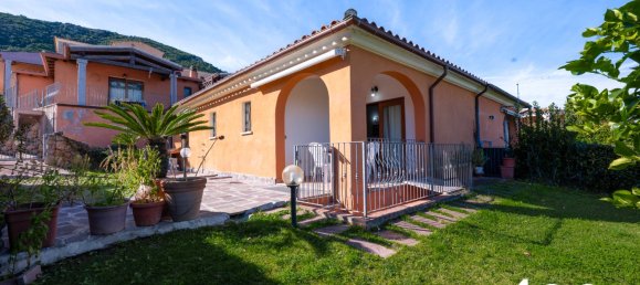 2 bedrooms House in San Teodoro, Italy No. 373569 6