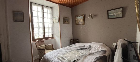 Casa de 4 dormitorios en Sours, France No. 68653 5