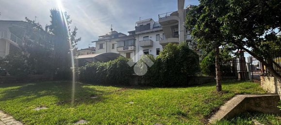 8 chambres Villa à Montecatini Terme, Italy No. 347387 20