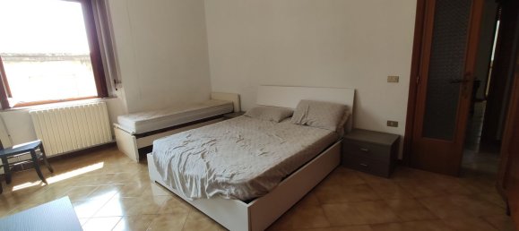 Apartamento de 3 dormitorios en Foggia, Italy No. 376668 12
