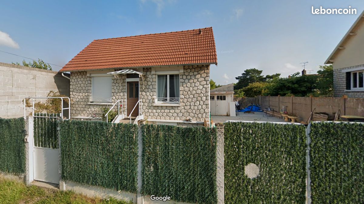 Casa de 2 dormitorios en Dordives, France No. 273876