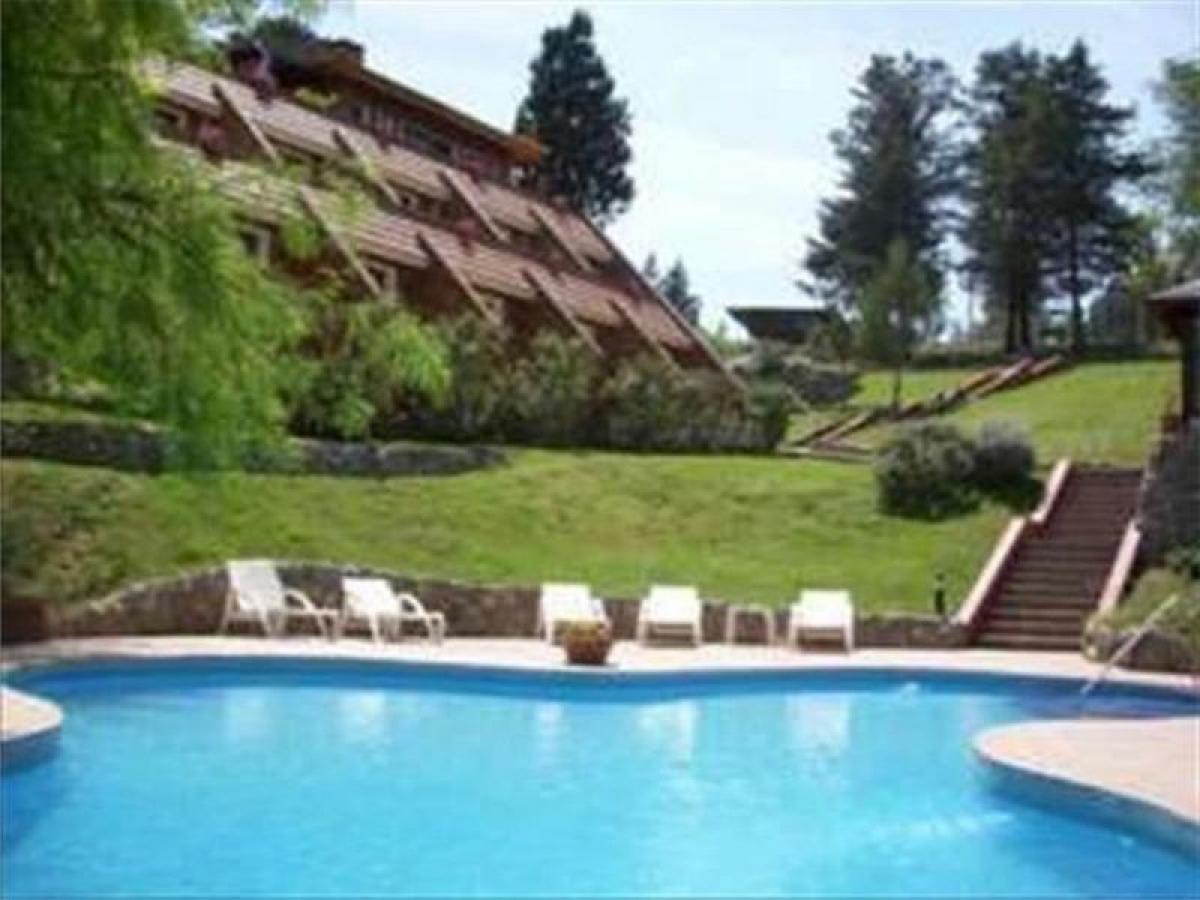 1810m² Hotel in Cordoba, Argentina No. 25691