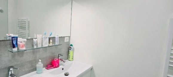 Квартира с 3 спальнями в Рони-су-Буа, Франция № 177191 16