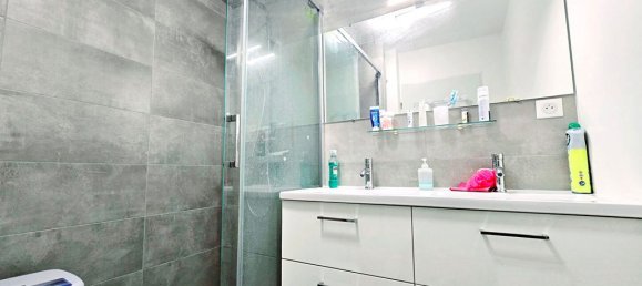 Квартира с 3 спальнями в Рони-су-Буа, Франция № 177191 6