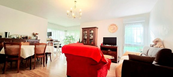 Квартира с 3 спальнями в Рони-су-Буа, Франция № 177191 4