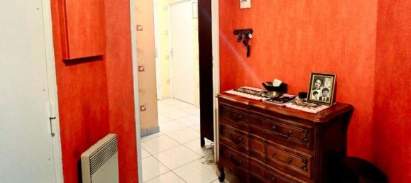 Квартира с 3 спальнями в Рони-су-Буа, Франция № 177191 18