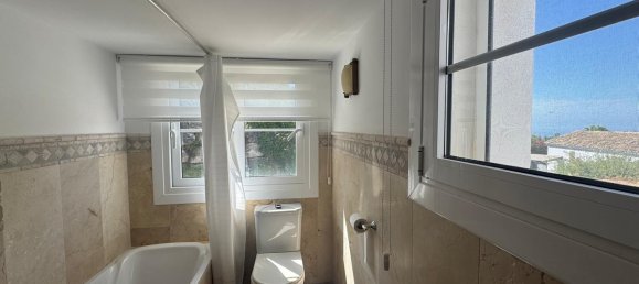 3 bedrooms Villa in Istan, Spain No. 180469 13