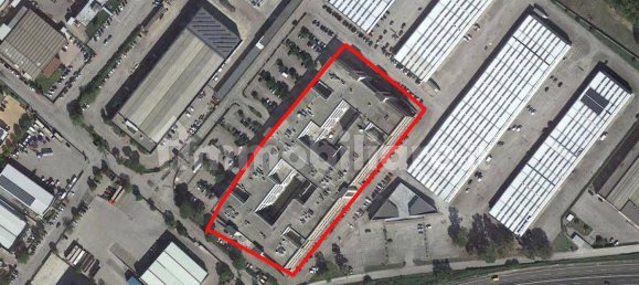 Gewerbliche Immobilie in Chieti, Italy 979m², Nr. 311424 18
