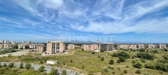 Apartamento de 2 habitaciónes en Pomezia, Italy No. 218879 12