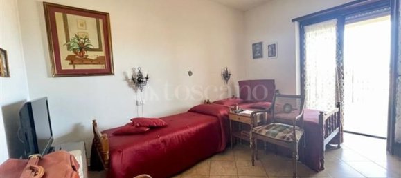Apartamento de 2 habitaciónes en Pomezia, Italy No. 218879 5