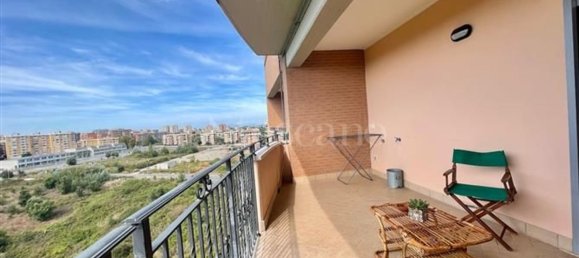 Apartamento de 2 habitaciónes en Pomezia, Italy No. 218879 14