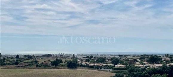 Apartamento de 2 habitaciónes en Pomezia, Italy No. 218879 17