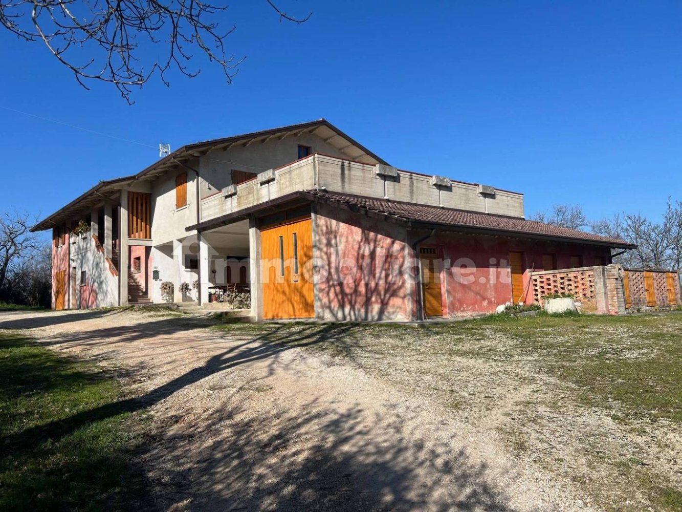 4 غرف نوم منزل في Terre Roveresche, Italy رقم 344631