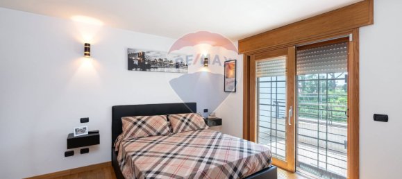 Вилла с 4 спальнями в Рим, Италия № 270862 29