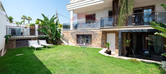 Вилла с 4 спальнями в Рим, Италия № 270862 3