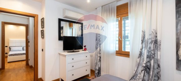 Вилла с 4 спальнями в Рим, Италия № 270862 17