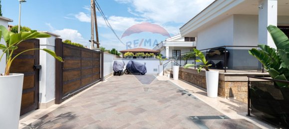 Вилла с 4 спальнями в Рим, Италия № 270862 37