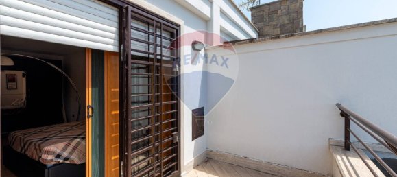 Вилла с 4 спальнями в Рим, Италия № 270862 32