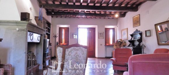 6 bedrooms House in Lucca, Italy No. 47963 19