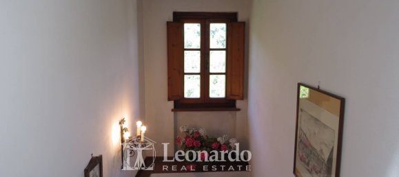 6 bedrooms House in Lucca, Italy No. 47963 26