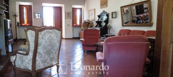 6 bedrooms House in Lucca, Italy No. 47963 20