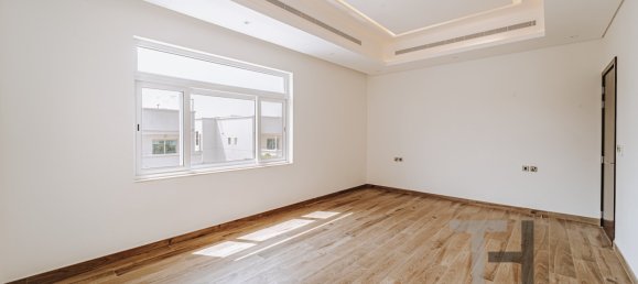 5 bedrooms Villa in Jumeirah Park, UAE No. 33266 18