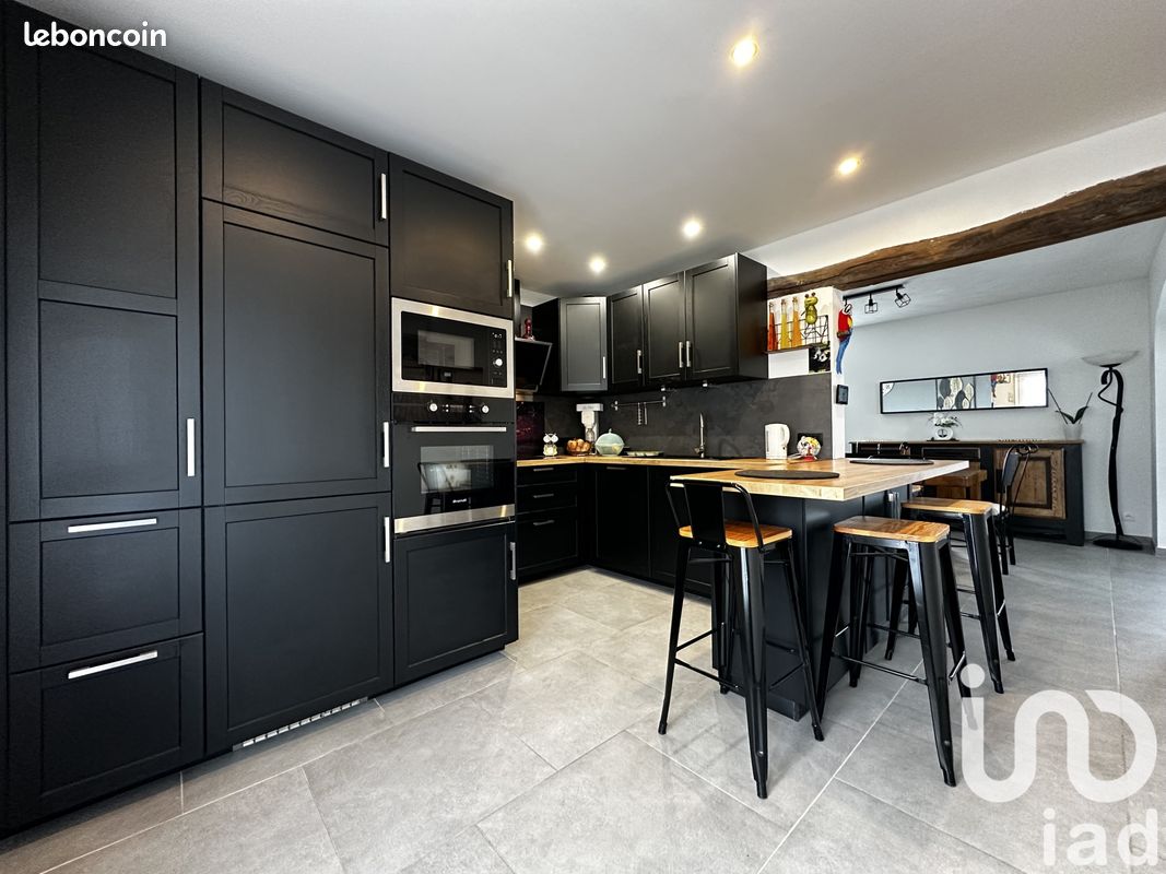 Дом с 4 спальнями в Савинье-сюр-Латан, Франция № 71381