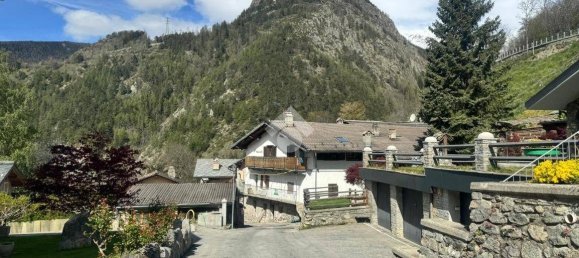 2 rooms Apartment in Valpelline, Italy No. 87529 3