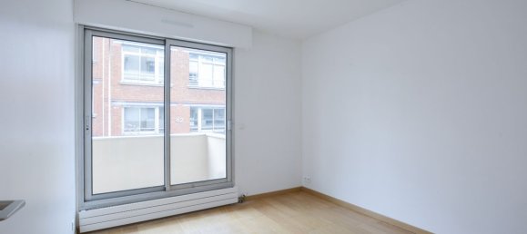 4 bedrooms Apartment in Courbevoie, France No. 137055 10