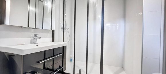 Квартира с 2 спальнями в Труа, Франция № 265969 8