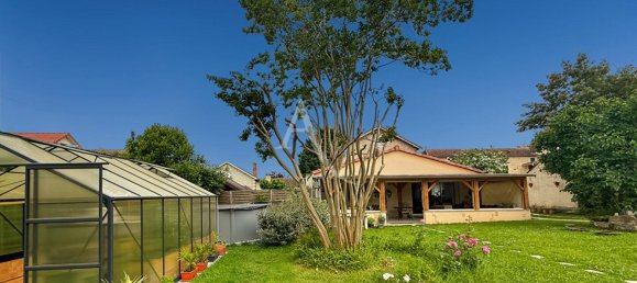 3 Schlafzimmer Haus in Lot, France, Nr. 300170 5