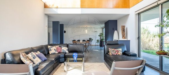 6 bedrooms House in Miranda do Corvo, Portugal No. 165309 5