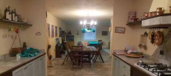 7 rooms Apartment in Varese, Italy No. 182586 15