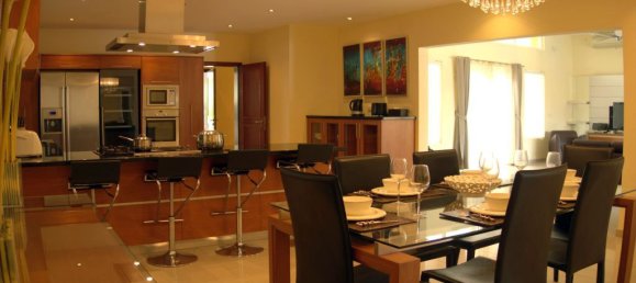 5 غرف نوم مقهى / مطعم في Pattaya, Thailand رقم 1425 2