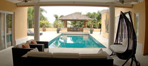 5 غرف نوم مقهى / مطعم في Pattaya, Thailand رقم 1425 6