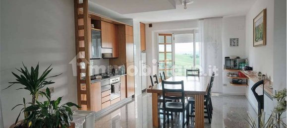 5 Schlafzimmer Wohnung in Ancona, Italy, Nr. 350927 9