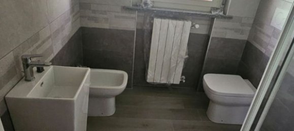 3 rooms Apartment in Pella, Italy No. 195522 25