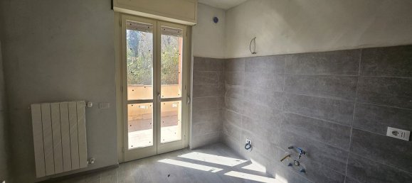 3 rooms Apartment in Pella, Italy No. 195522 27