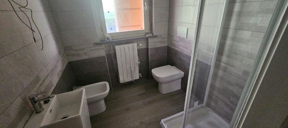 3 rooms Apartment in Pella, Italy No. 195522 24