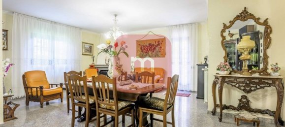 7 غرف نوم فيلا في Guidonia Montecelio, Italy رقم 370829 37